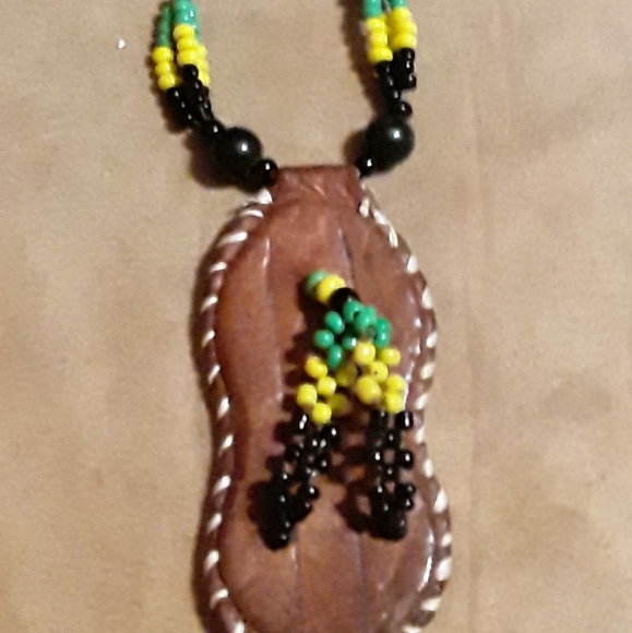 Necklace - Picture 3 of 5